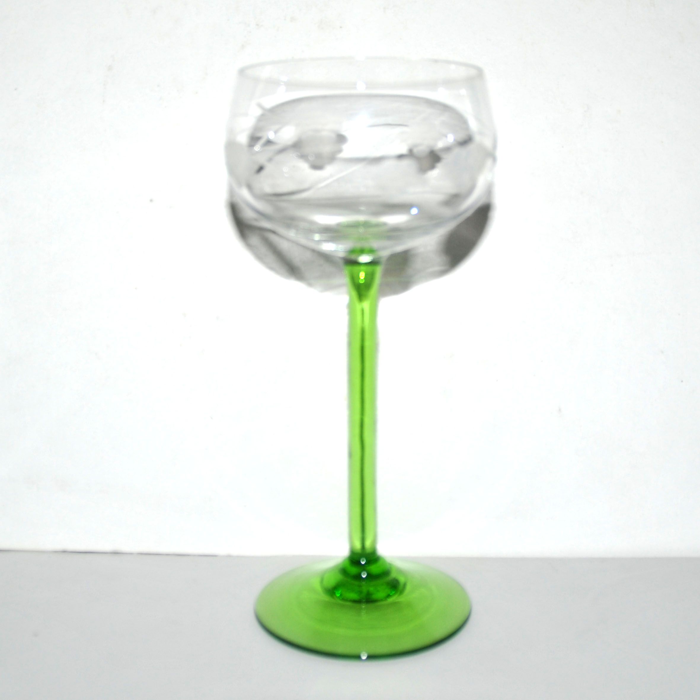 Series of 6 glasses of white wine Alsace Roemer