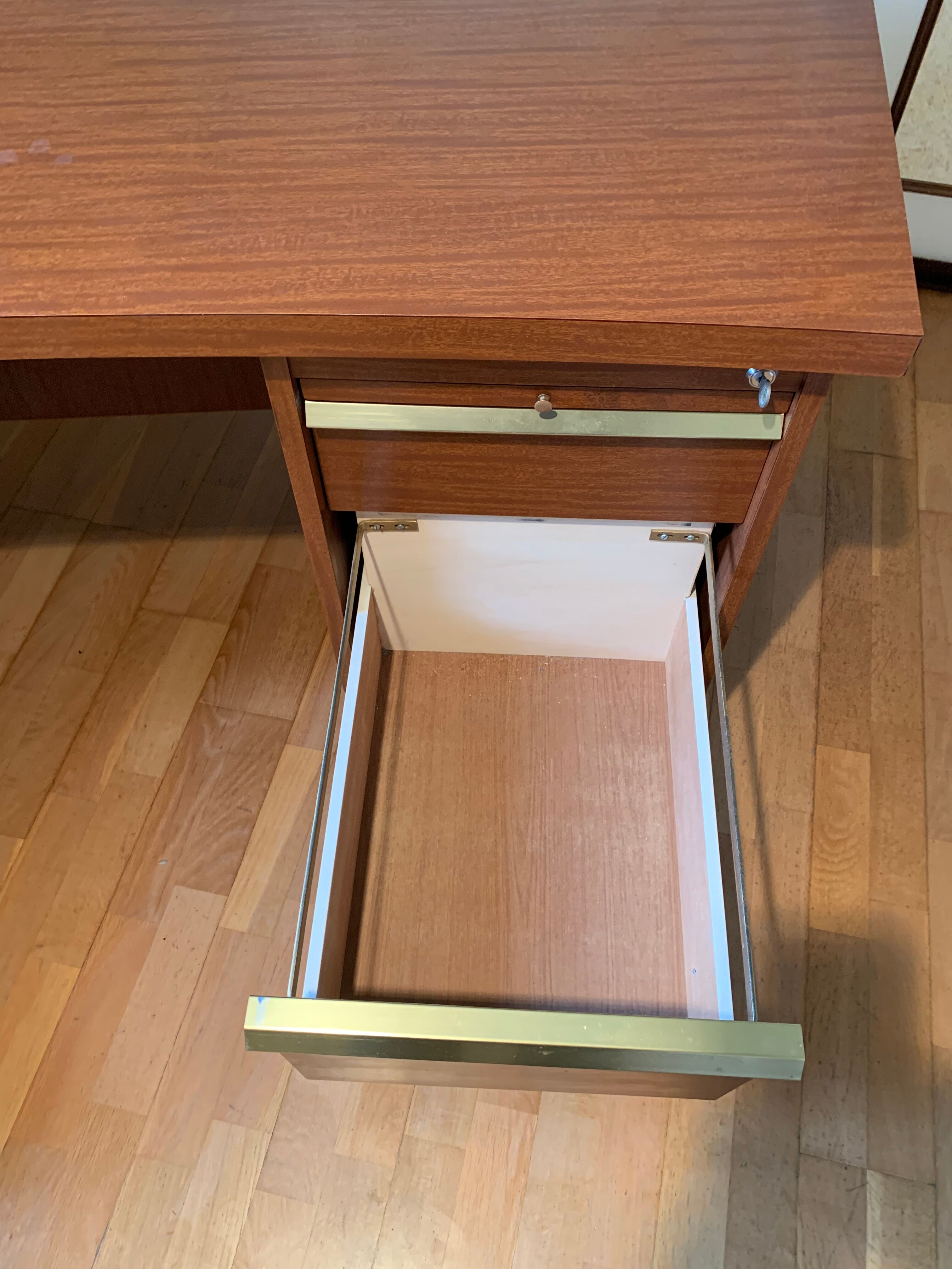 Bureau vintage