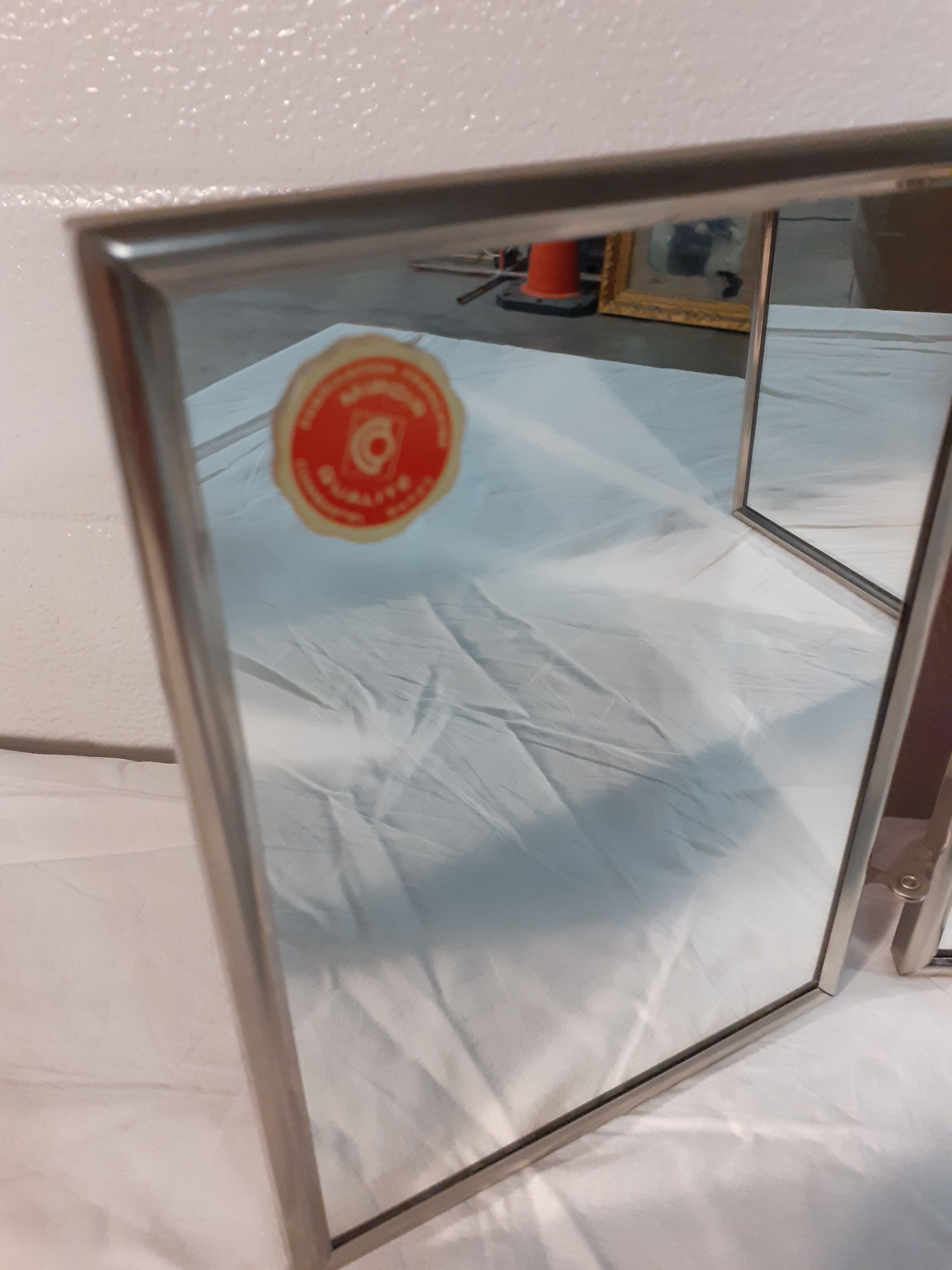 Barber triptych mirror