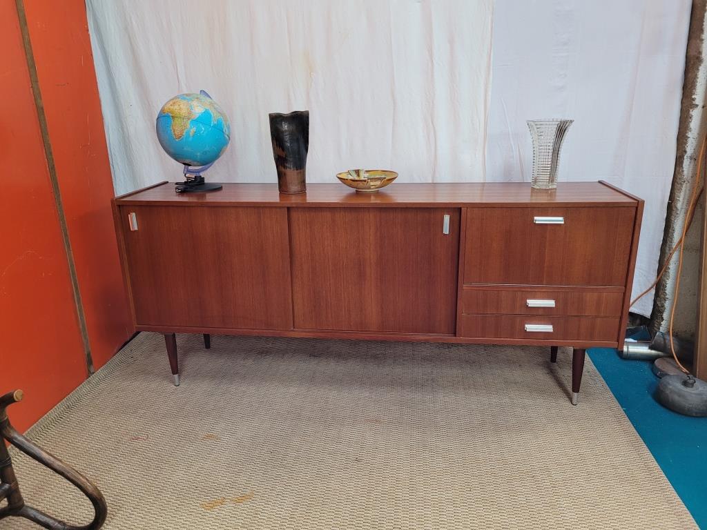 Sideboard 70s plated teak.