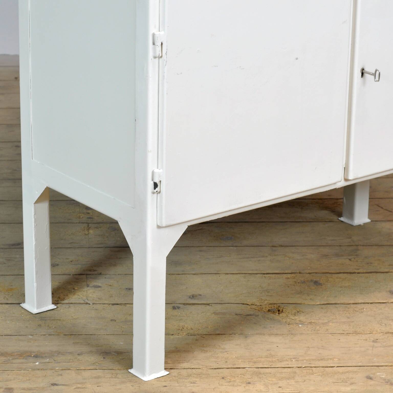 Vintage medical cabinet, 1970s