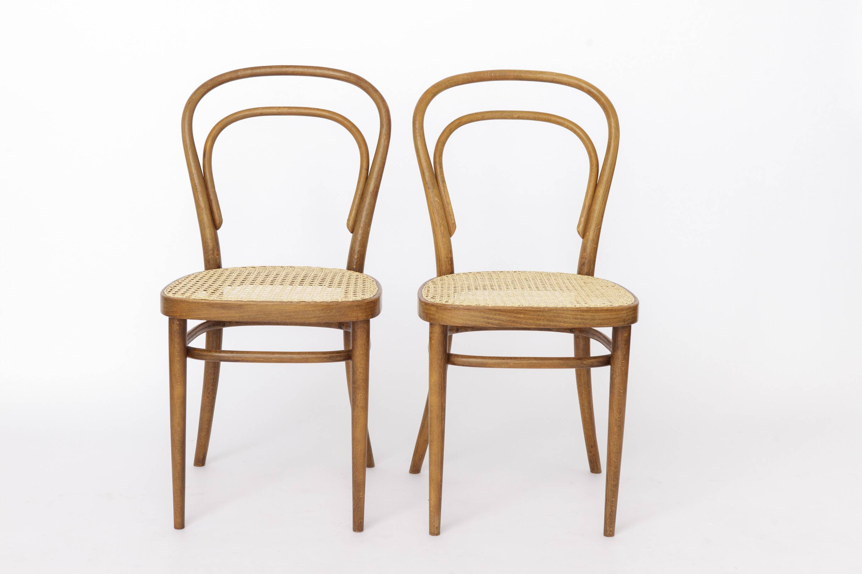 Pair of Vintage Thonet Model 14 Chairs | Radomsko Bentwood Dining Chairs |