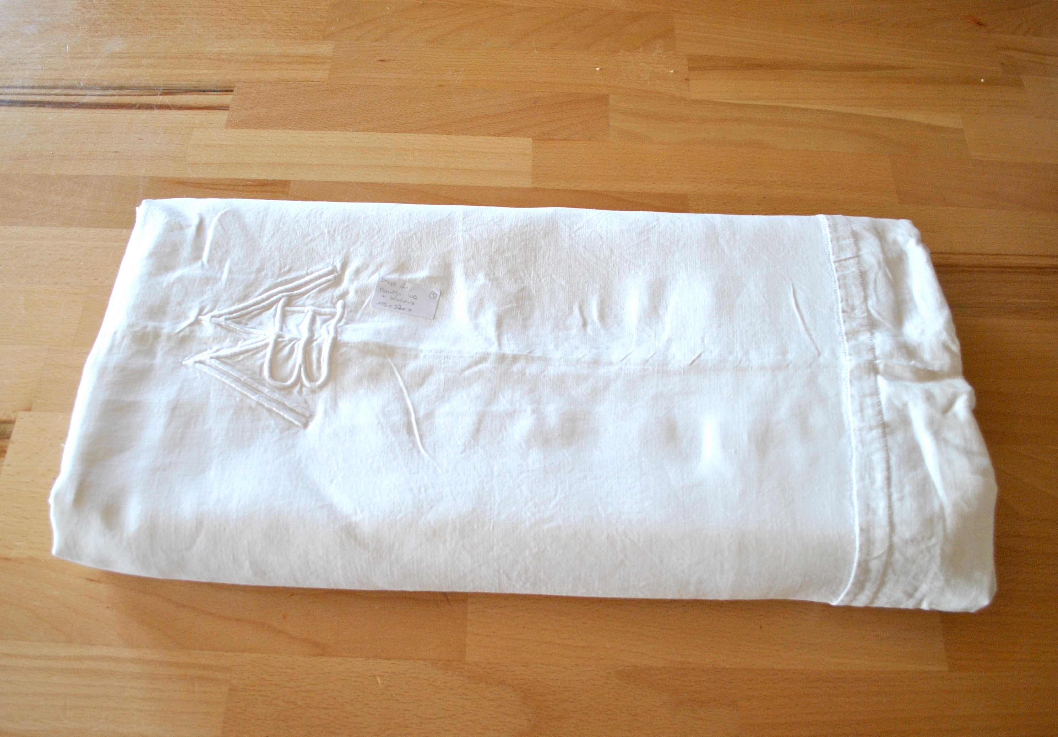 Embroidered sheets openwork monogrammed WB 175x320 *T*