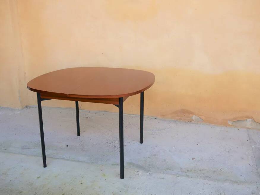Vintage extendable dining table by Pierre Guariche