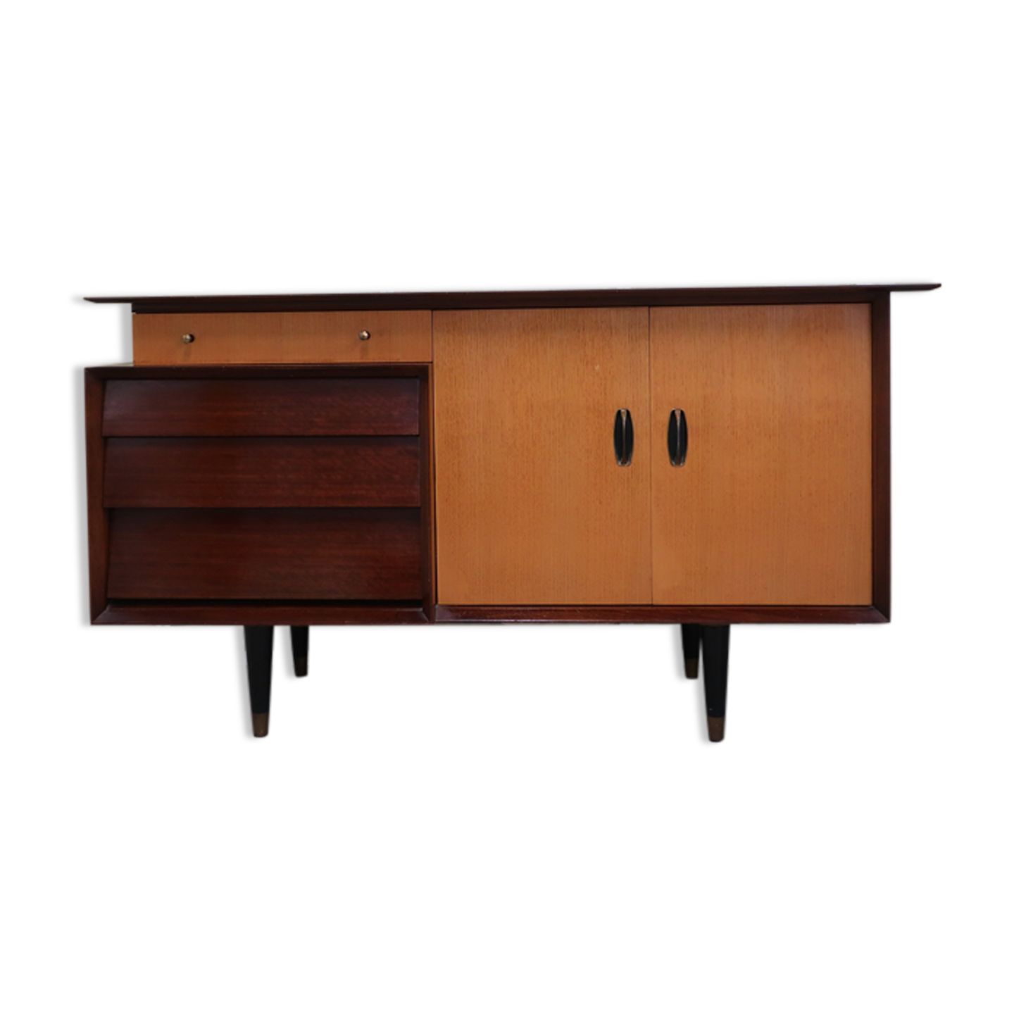 Teak thread of the 60s