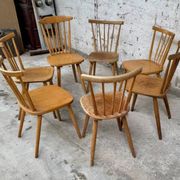 Série Lot de 7 anciennes chaises bistrot