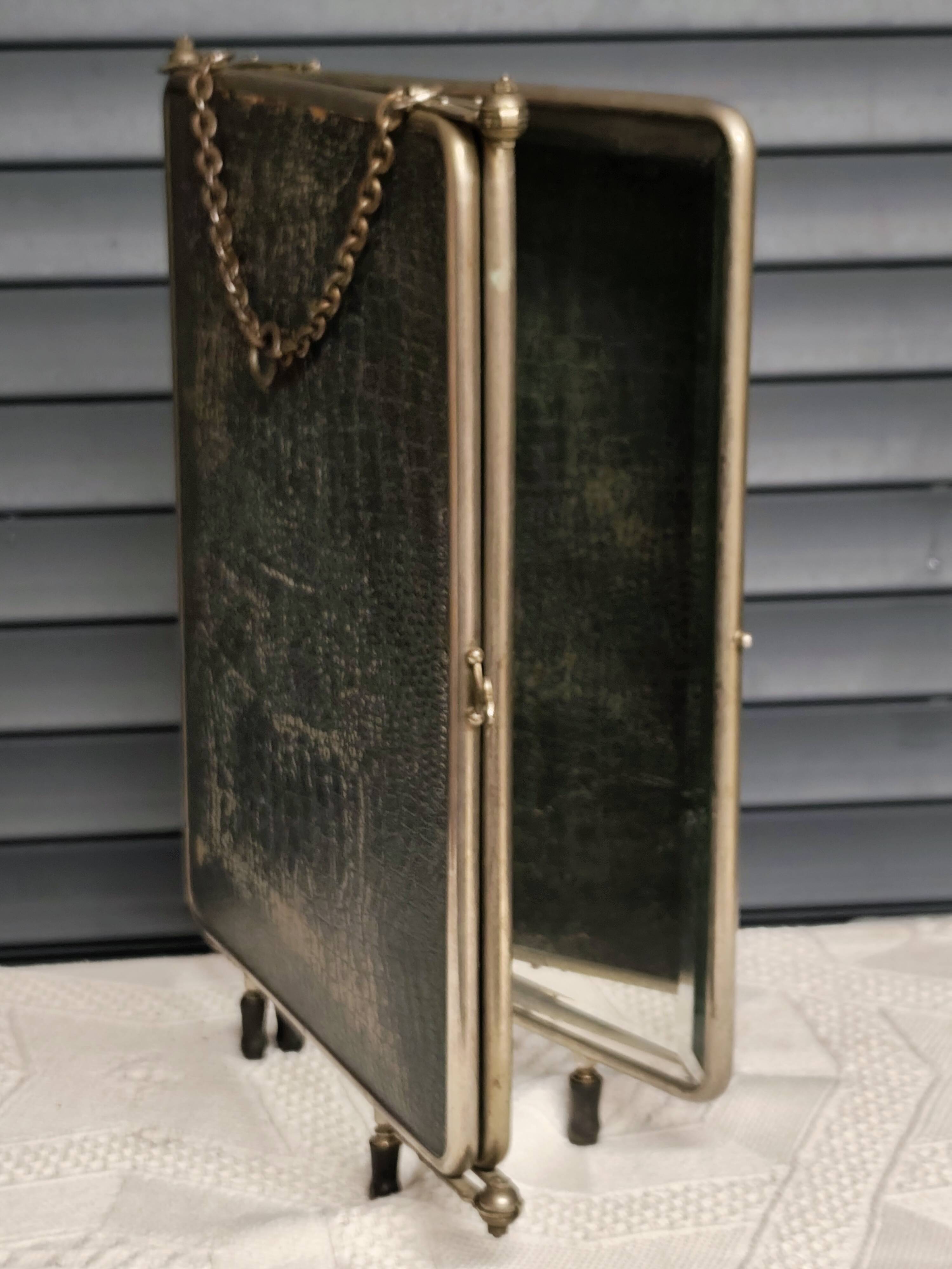 Large tryptic barber mirror