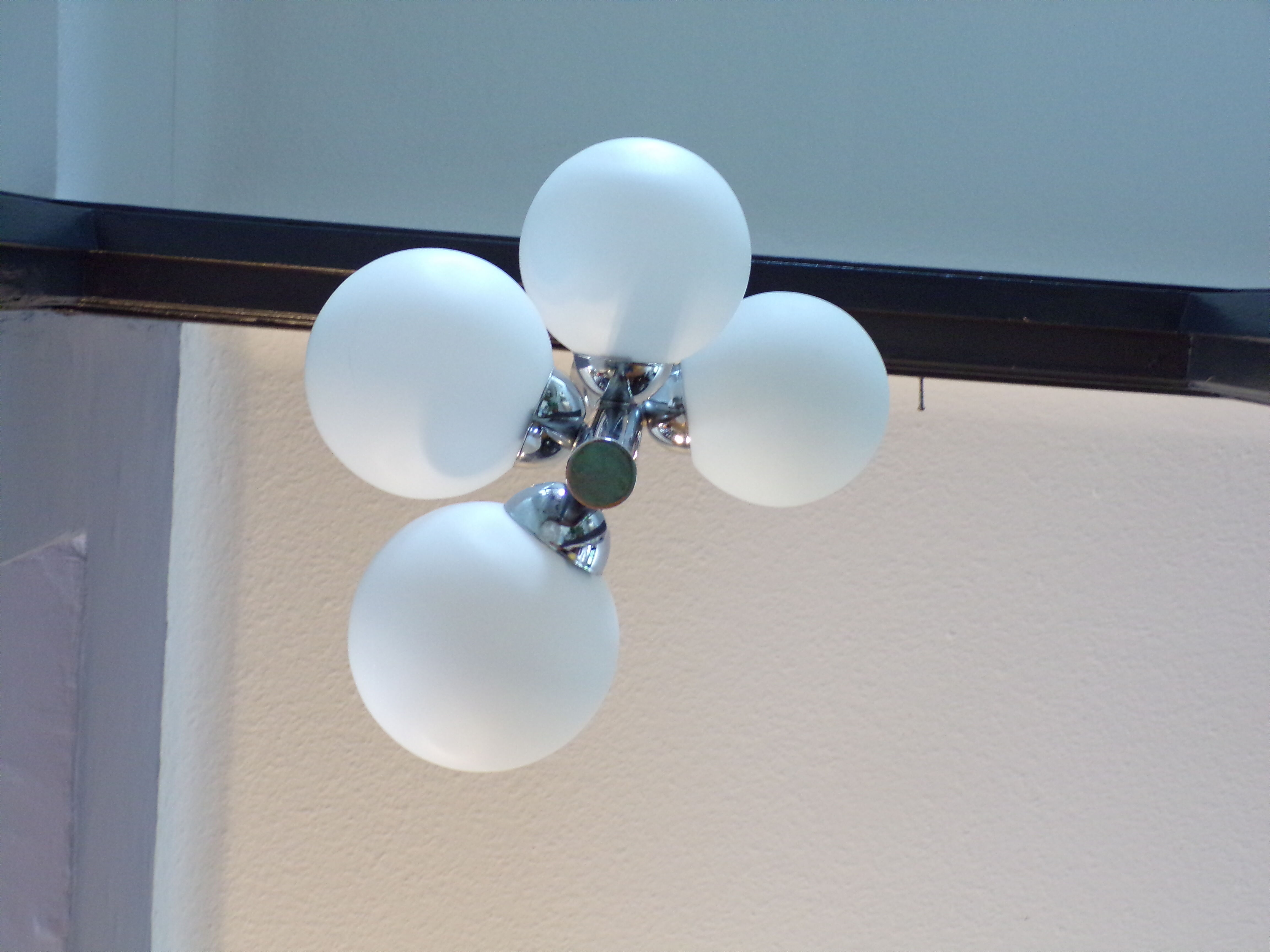Space age 4 globes hanging lamp