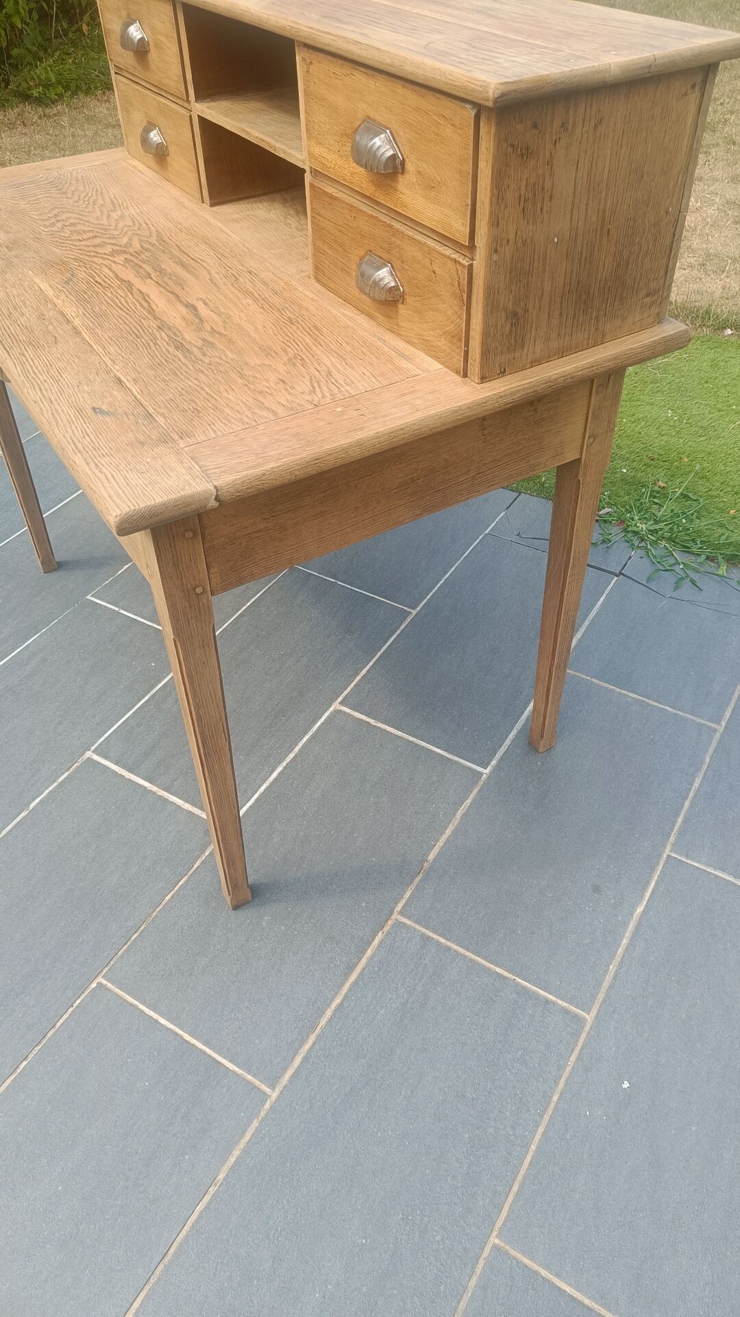 Antique solid oak desk with steps – 5 drawers