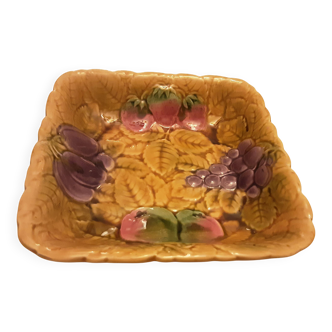 Sarreguemines faience deep dish with fruit barbotine