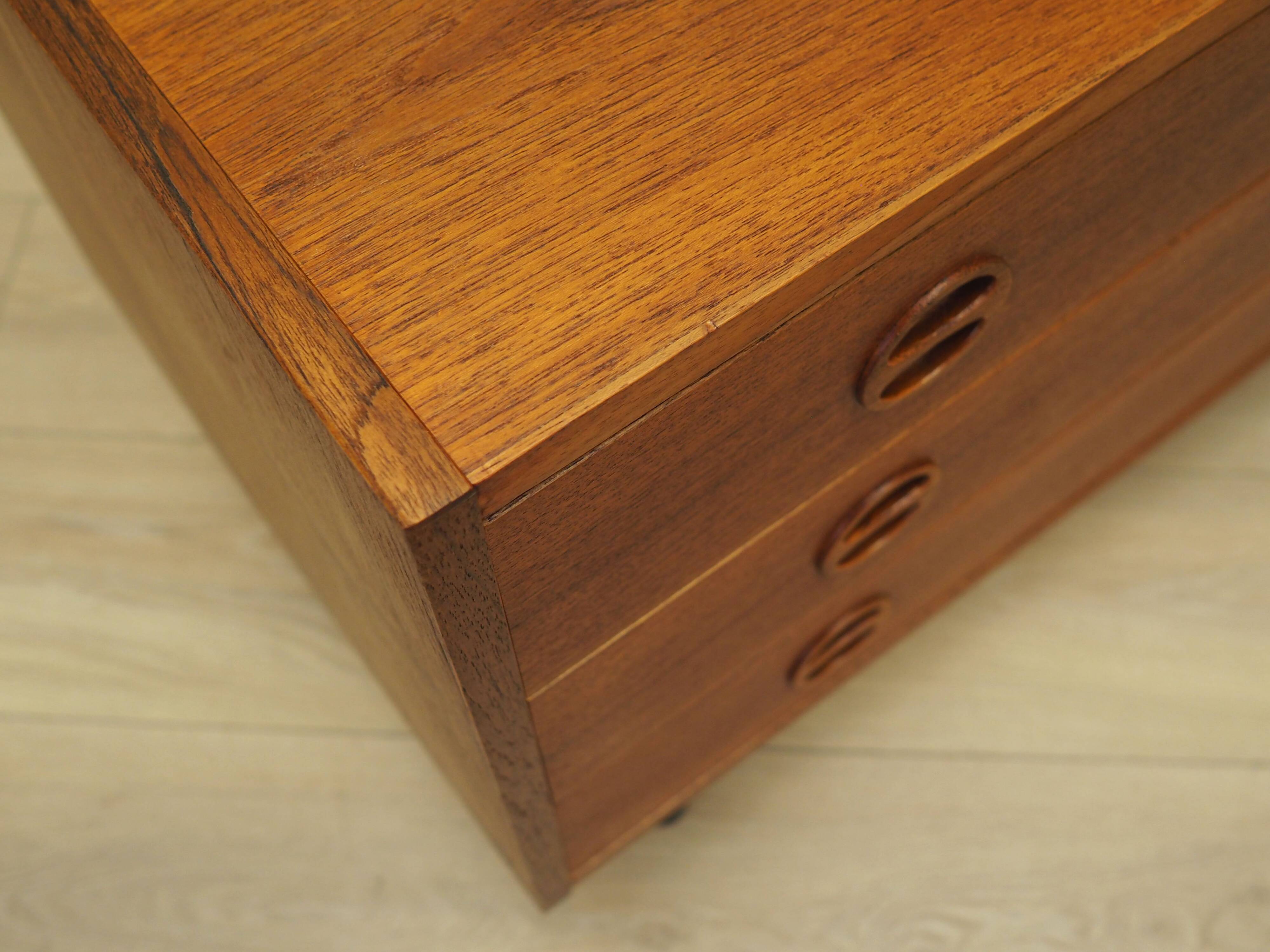 Teak chest of drawers, Danish design, 1960s, production: Denmark