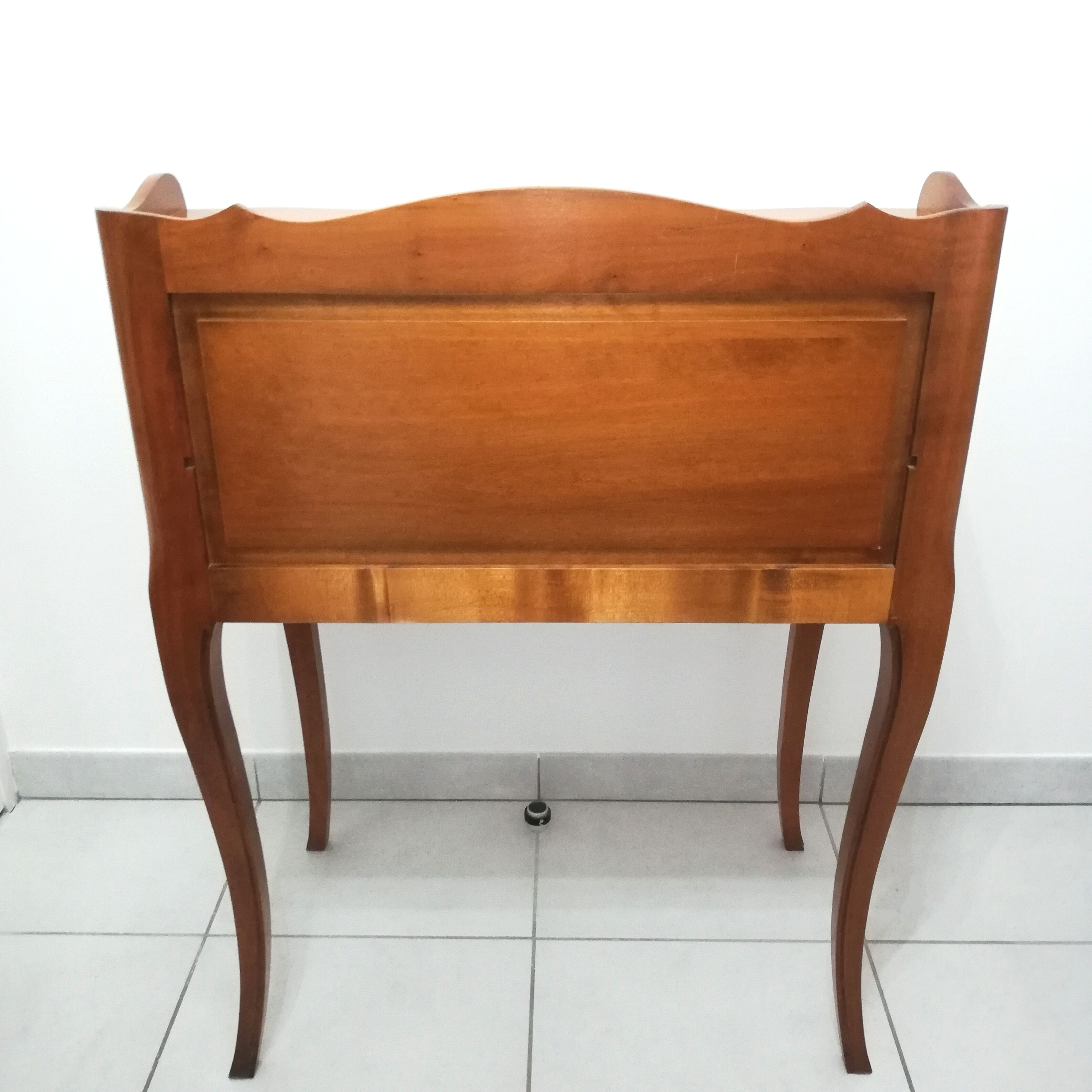 Desk or secretary with slippery tray Louis XV style