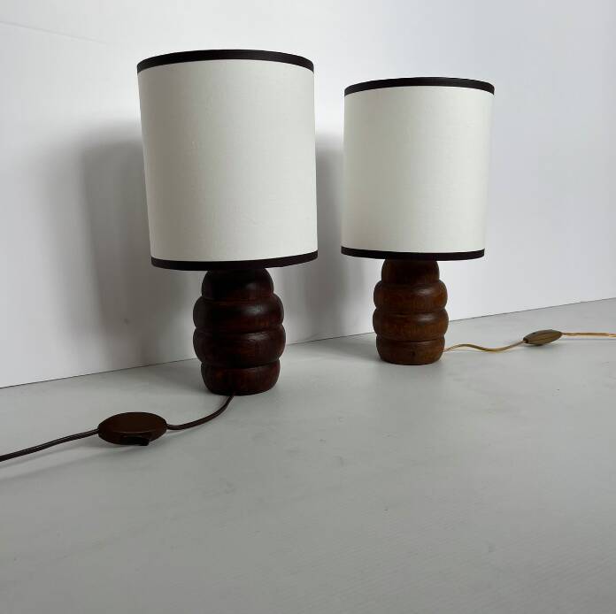 Lampe de chevet à poser en bois tourné