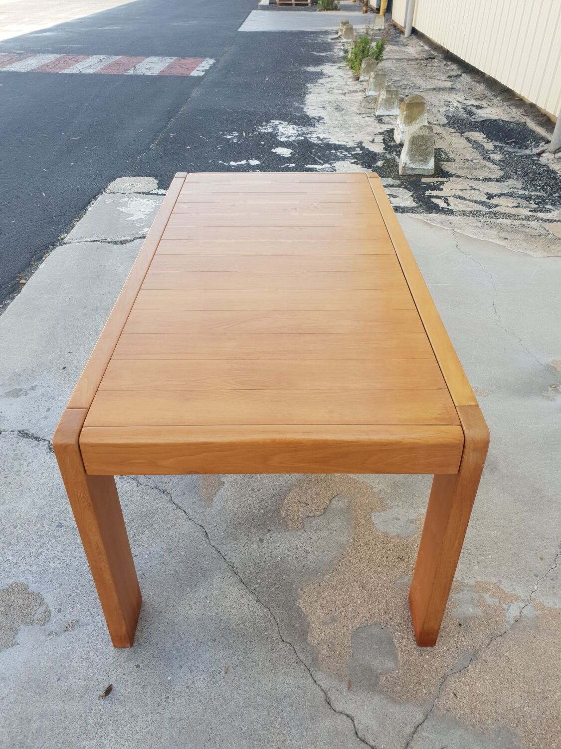 1970 elm dining table