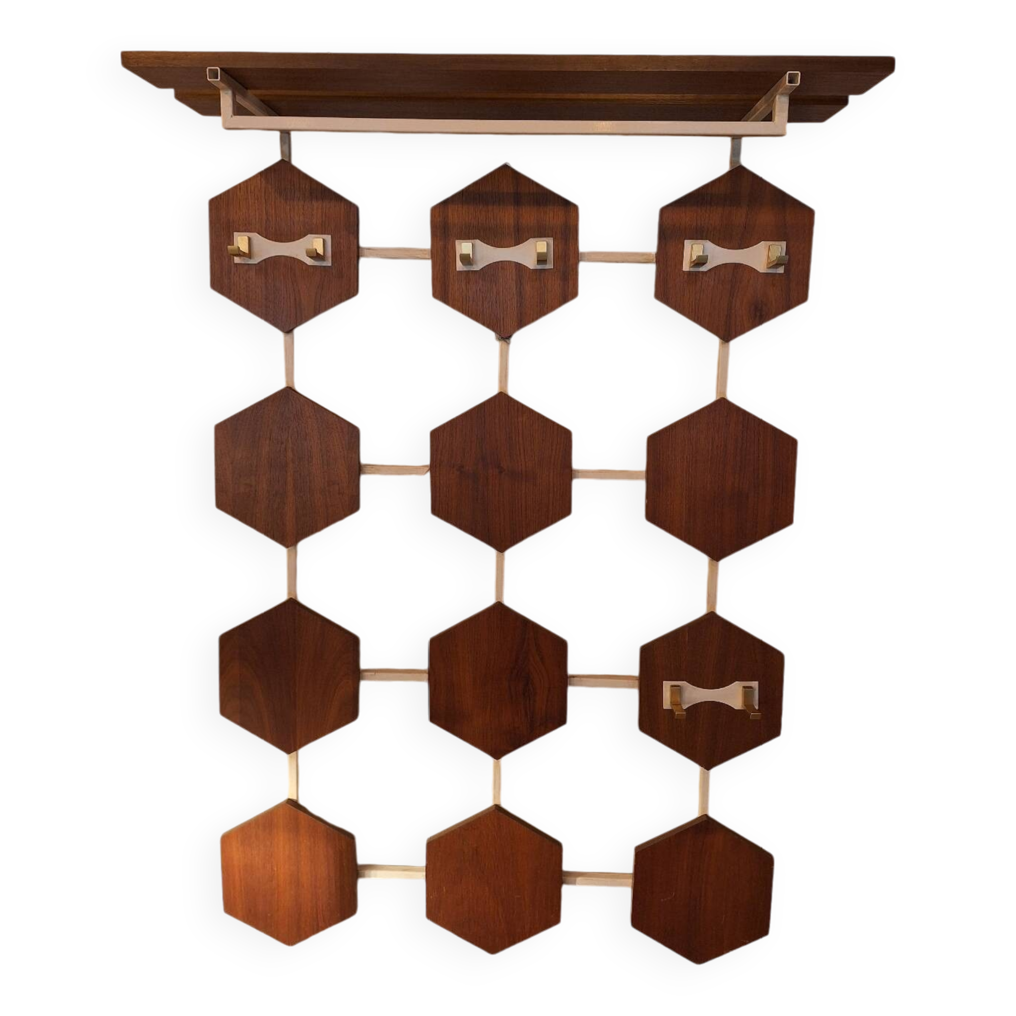 Diamond coat rack design 70