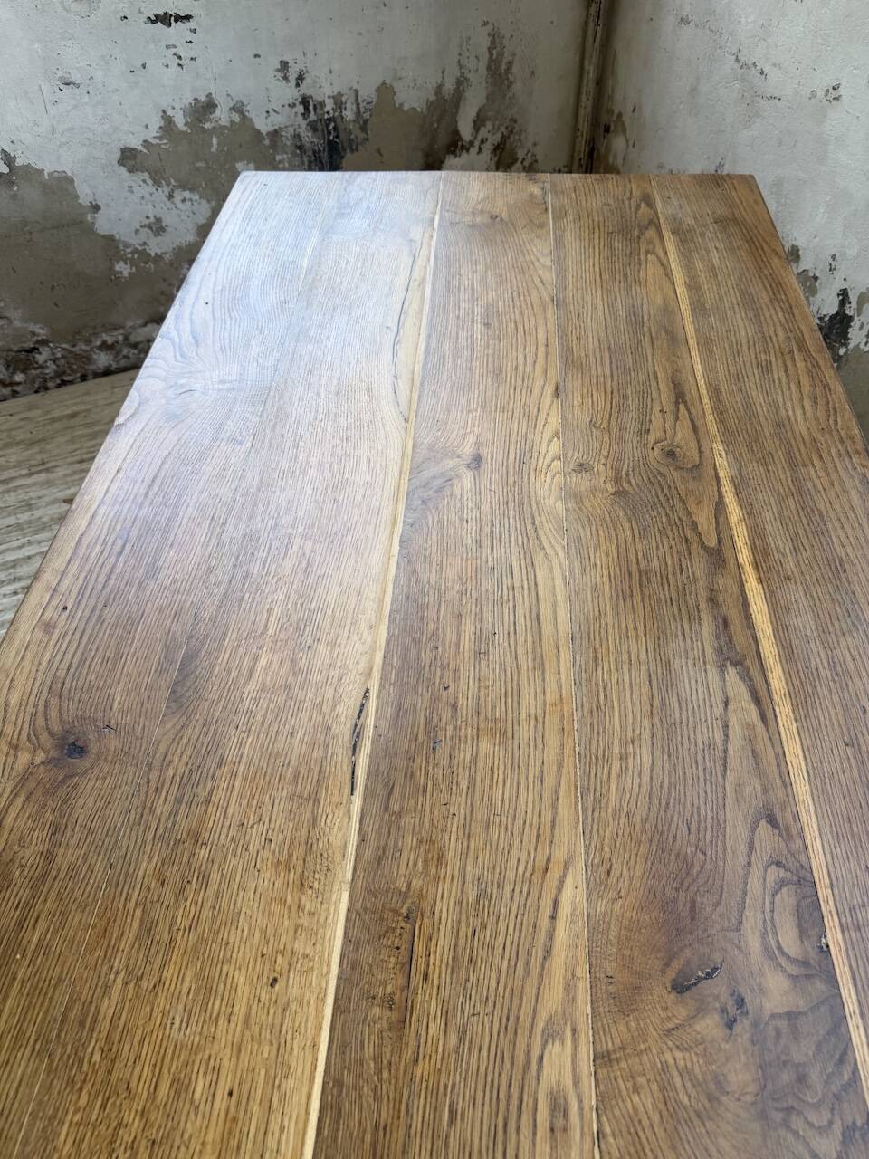 Table de ferme chêne pieds fuseaux 1950