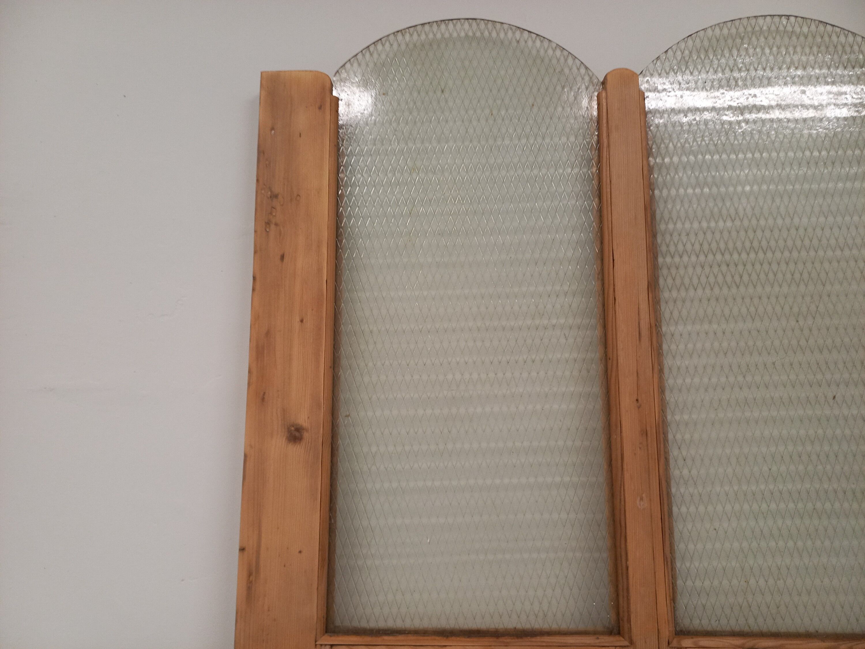 Partition in wood and glass 128 cm