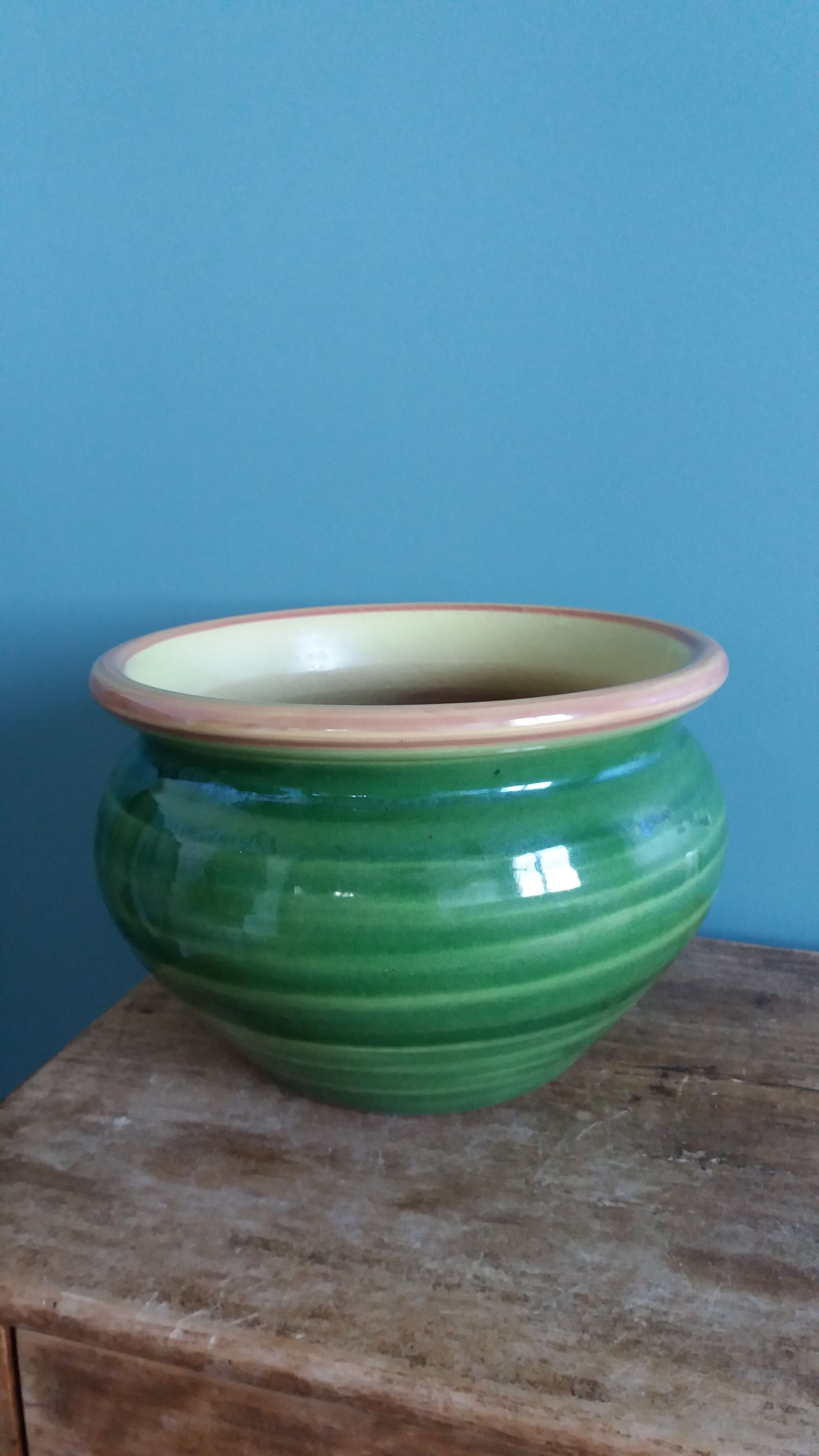 Glazed terracotta flower pot