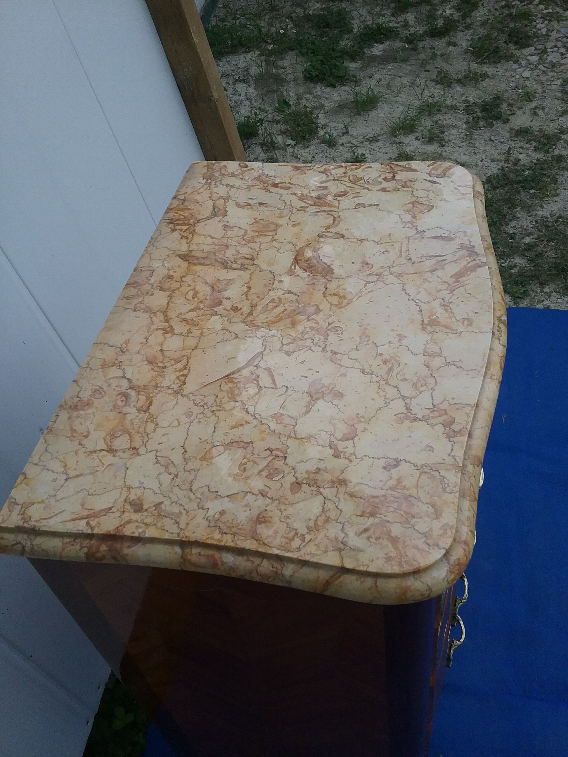 Chiffonnier en marqueterie