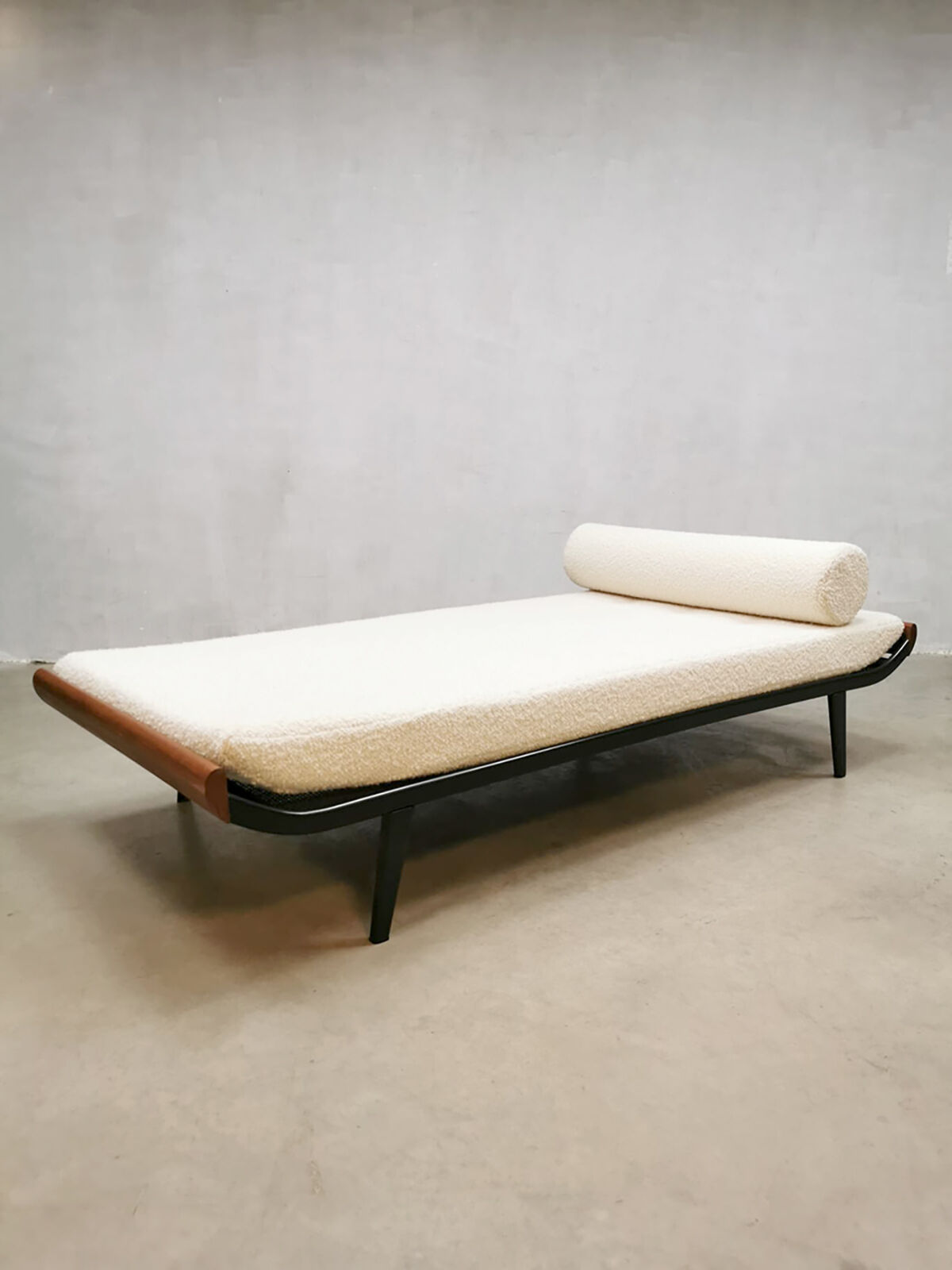 Midcentury vintage design cleopatra daybed Dick Cordemeijer Auping