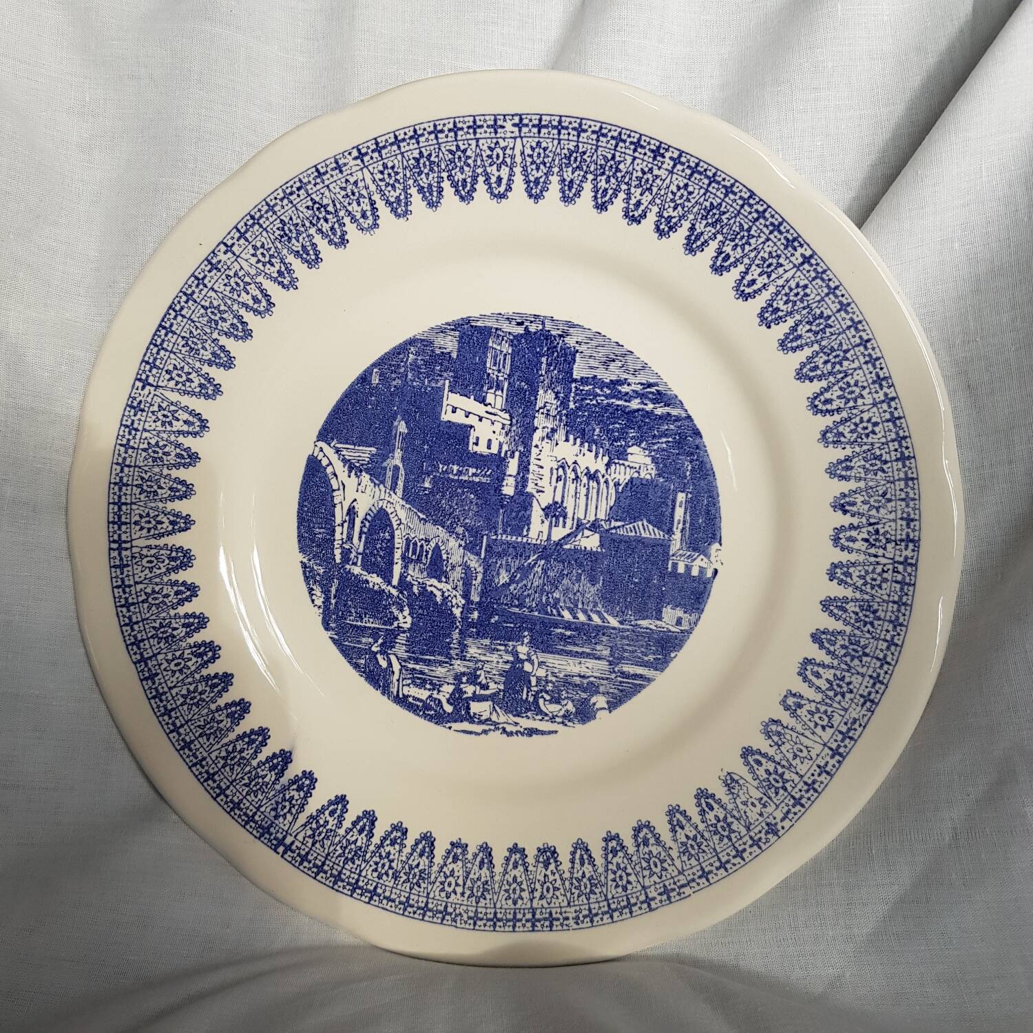 Ensemble de 2 assiettes à dîner en pierre de fer sous glaçure fabriquées en Italie