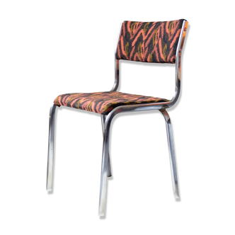 Cyclamen metal chair
