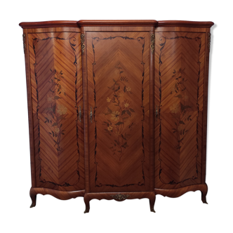 Louis XV style in-marquee wardrobe with 3 doors