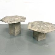 Paire de tables basses italiennes en marbre, circa 1970