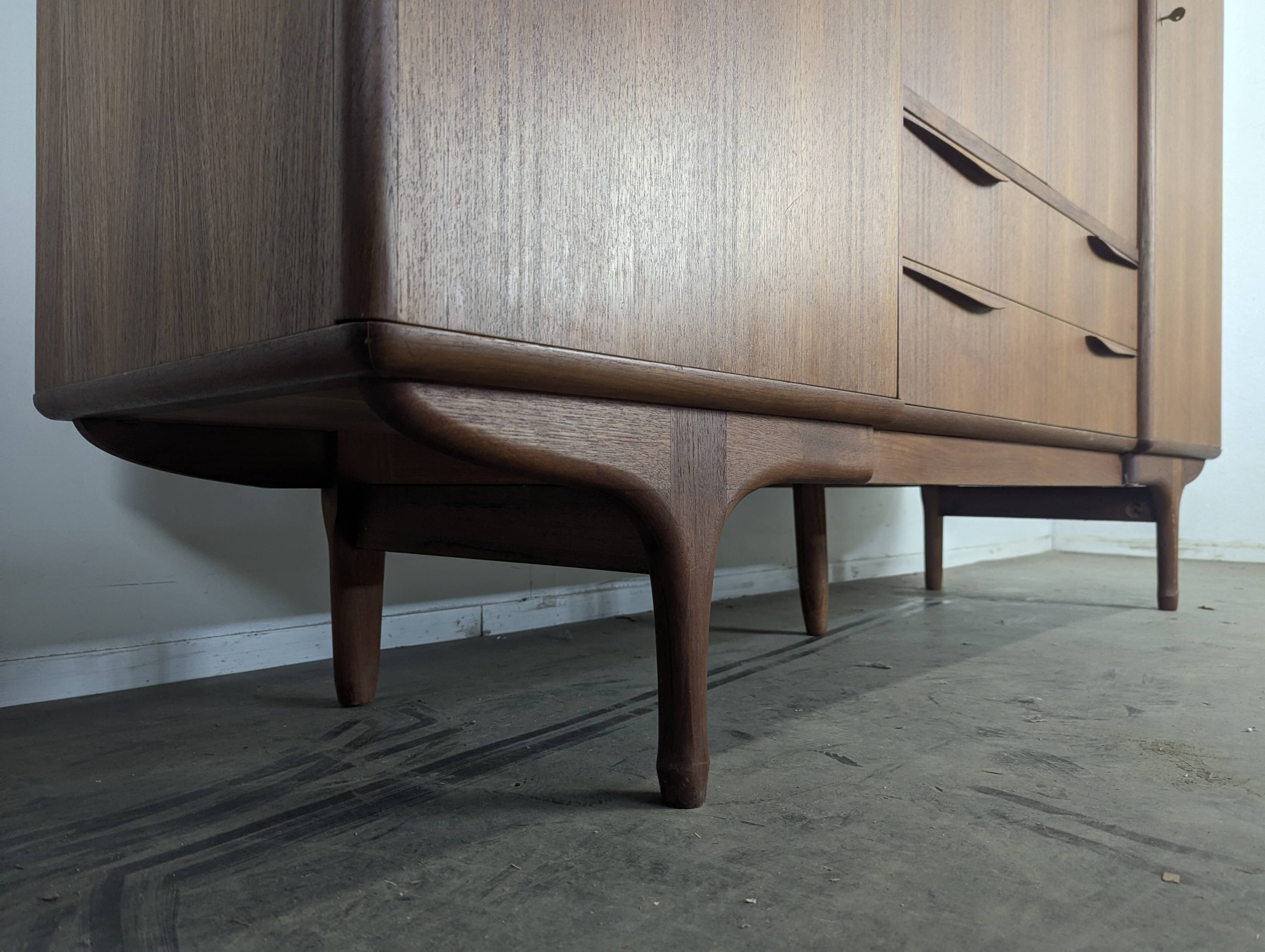 Scandinavian teak wardrobe Tricoire and Vecchione