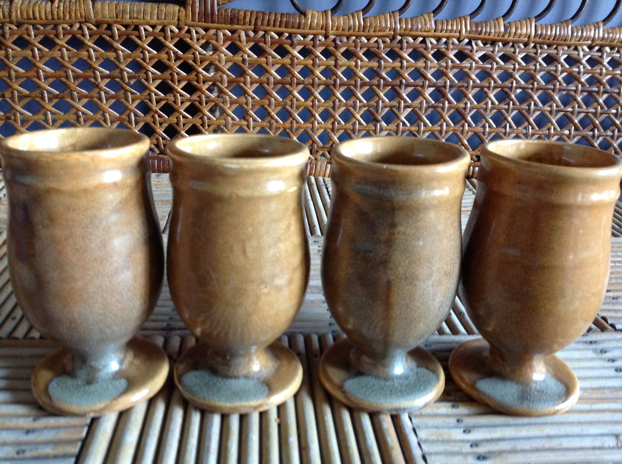 Set de 4 tasses en ceramique vernissée