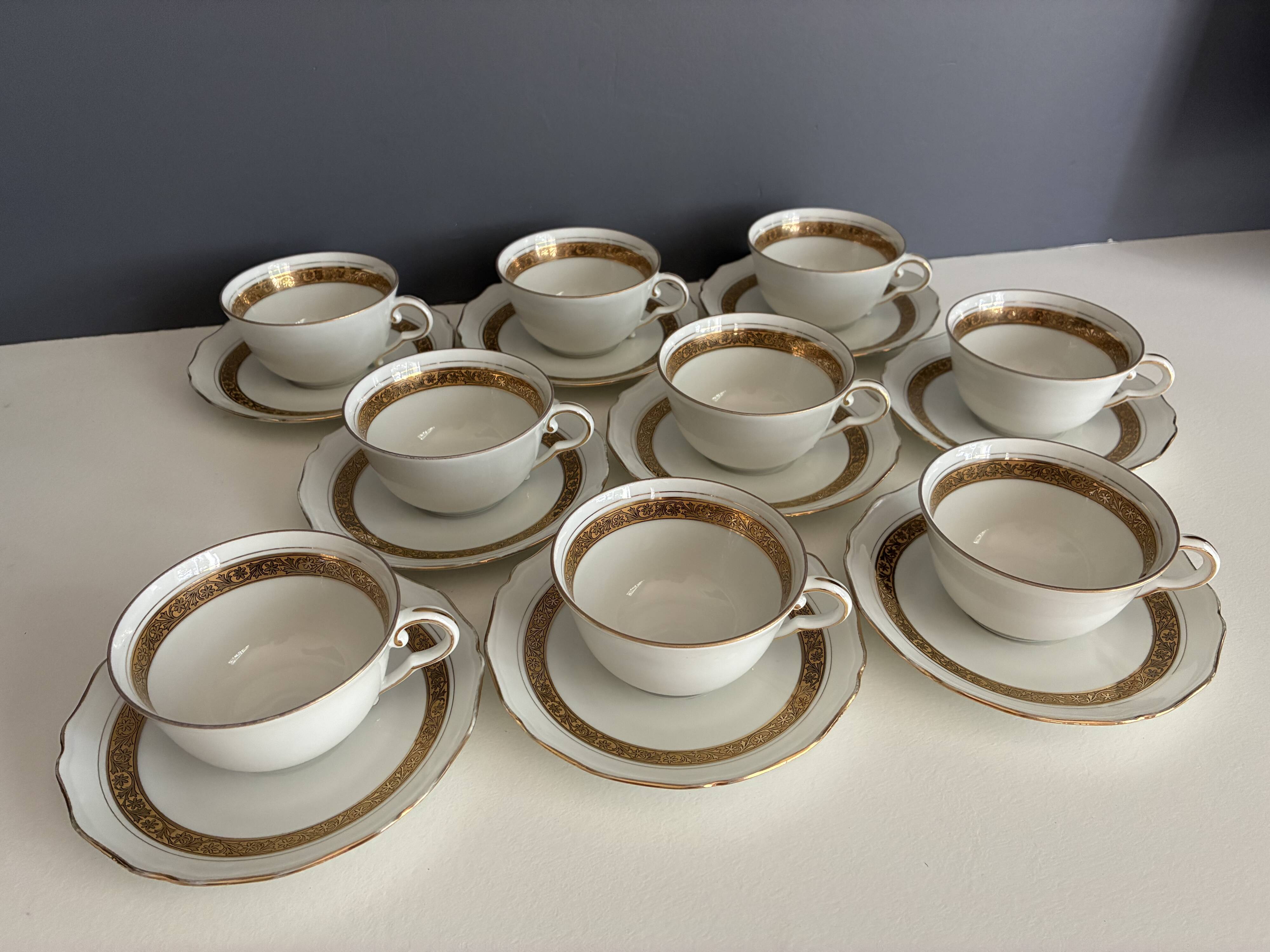 Coffee service 9 pieces L. Lourioux