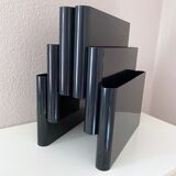 Kartell Stoppino magazine rack
