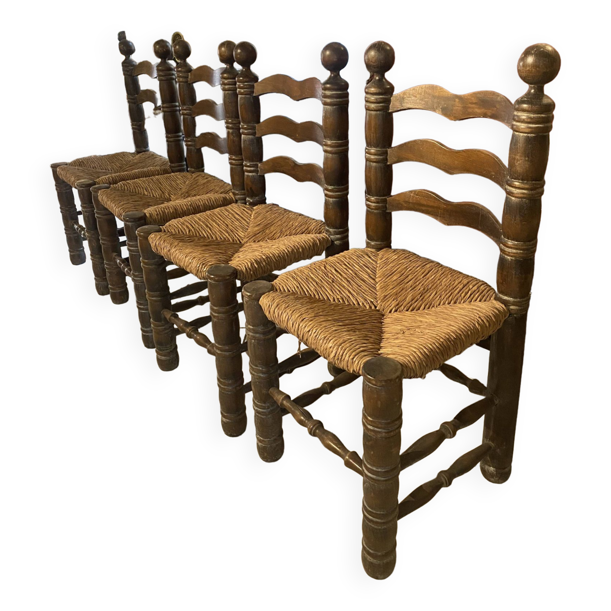 Set of 4 wooden chairs