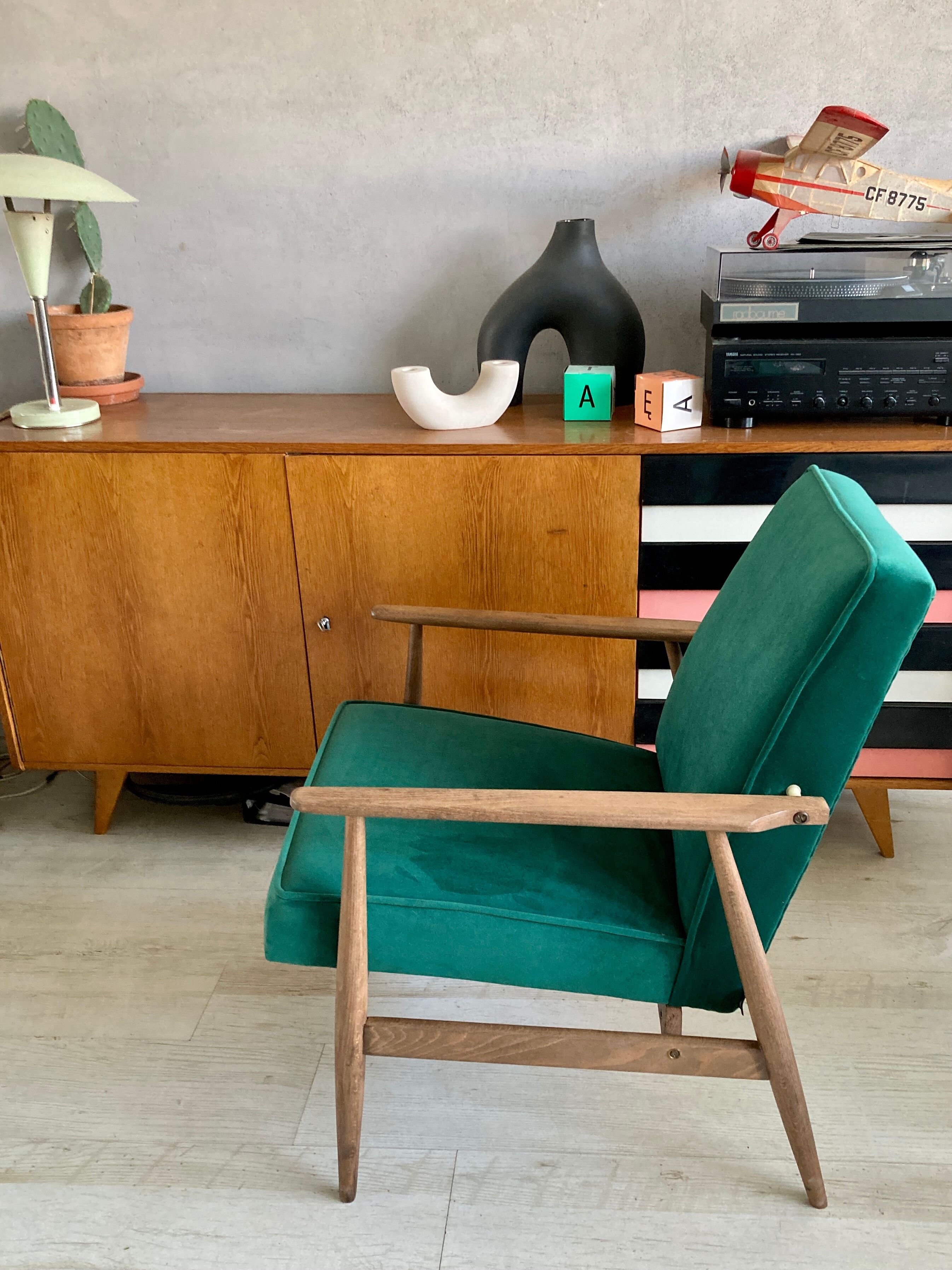 Original vintage polish armchair 300-190 from Mid-century in green velvet