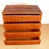 Commode Danoise 4 tiroirs en teck par Henning Jørgensen pour Fredericia.