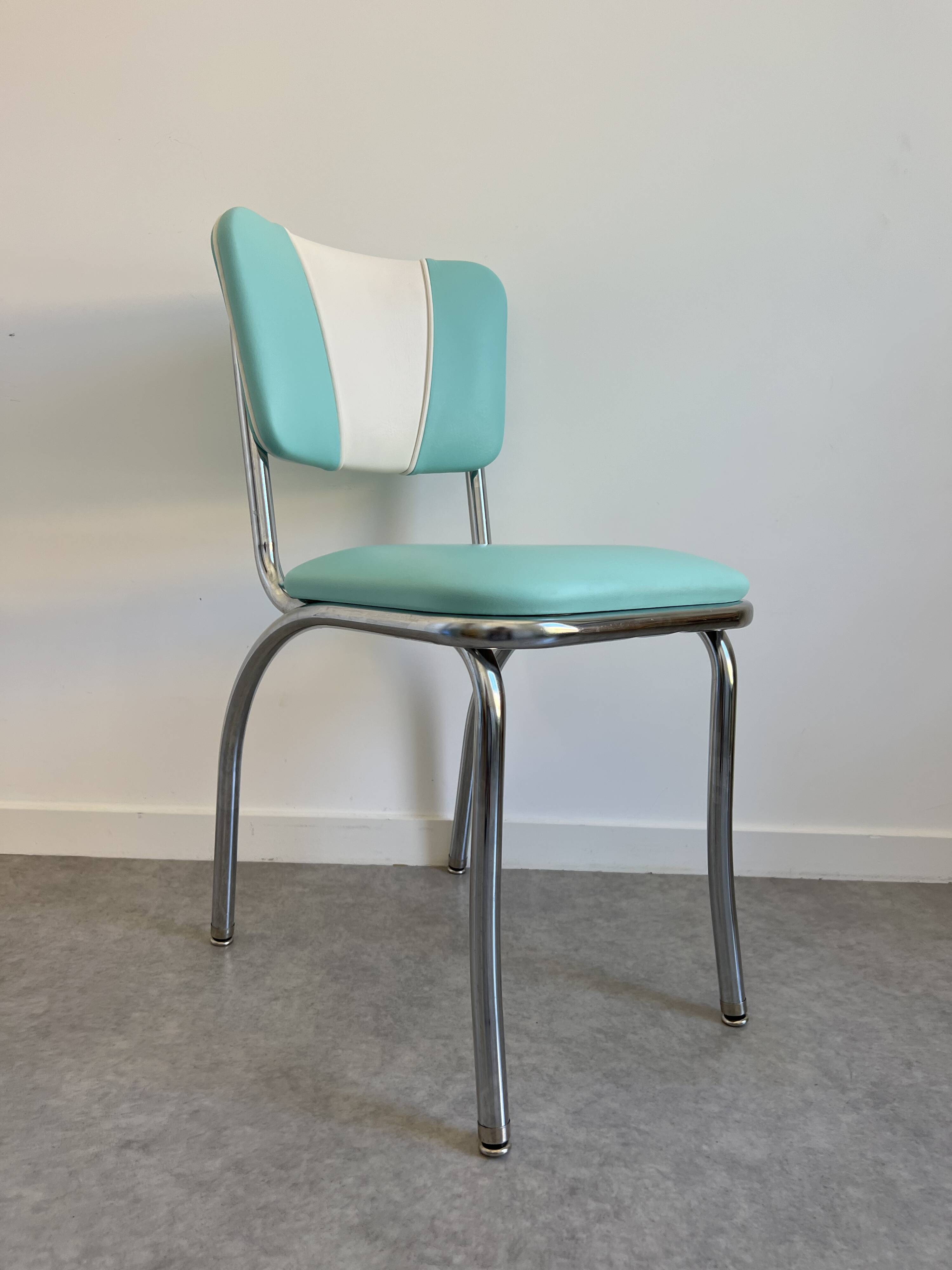 American Retro/Vintage Diner Chair - VITRO Seating