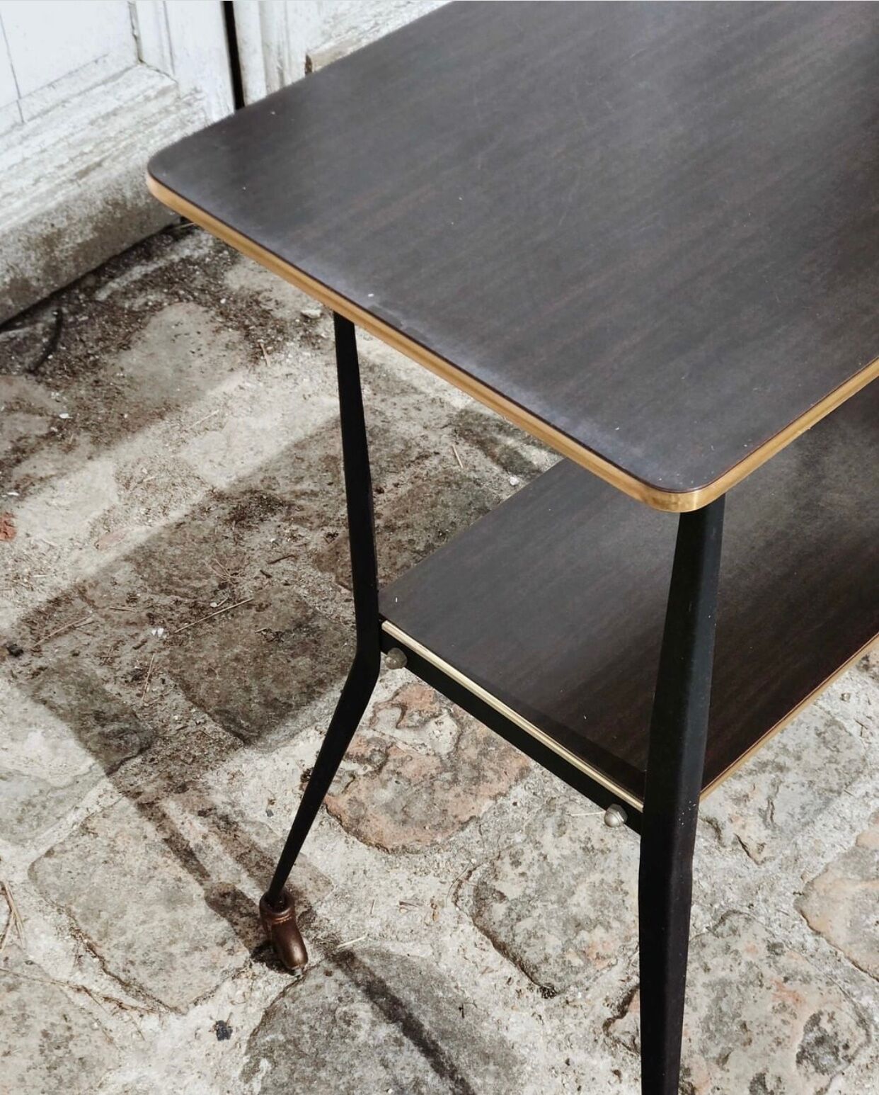 Formica serving table