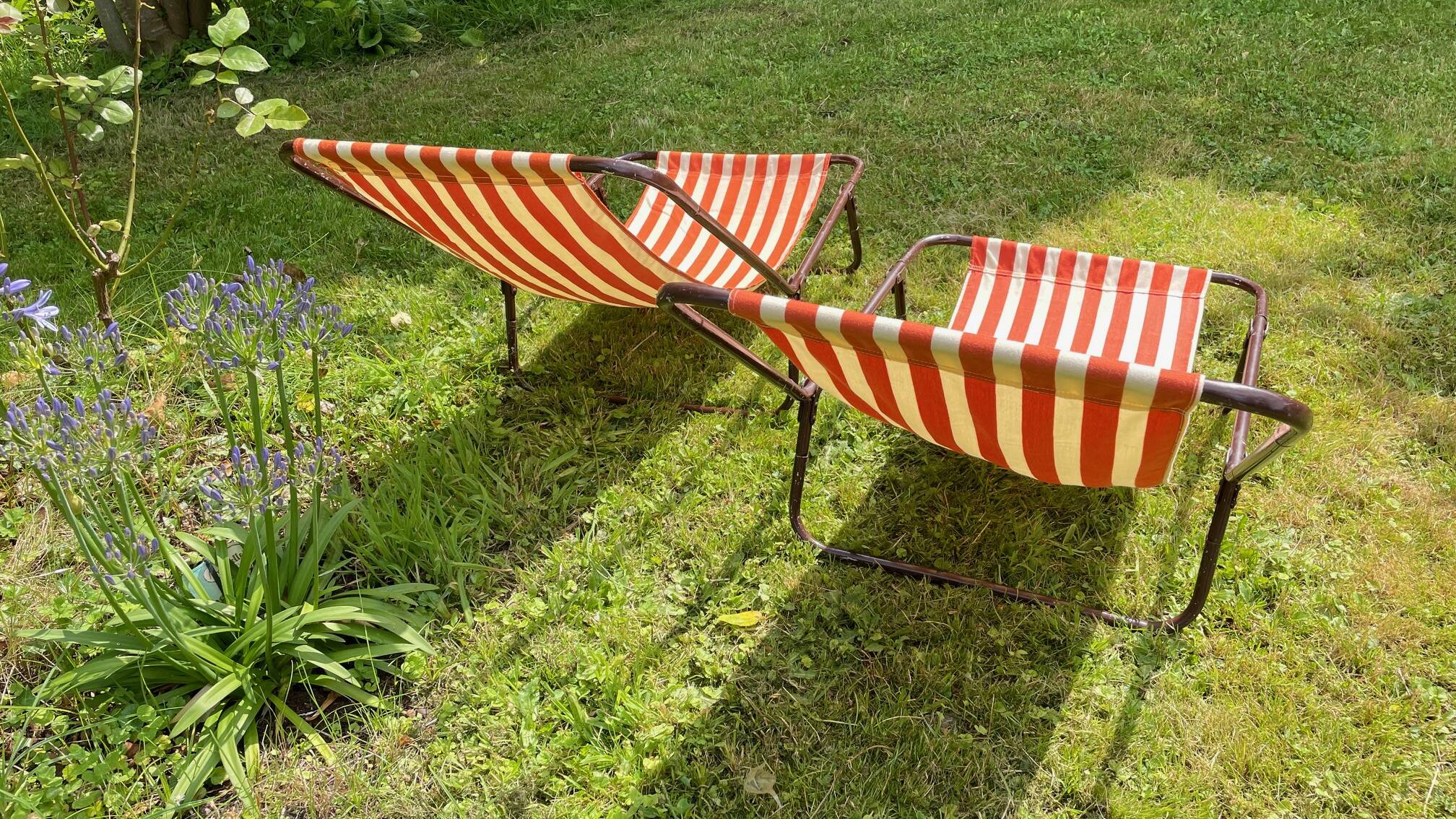Vintage portable and removable deckchair