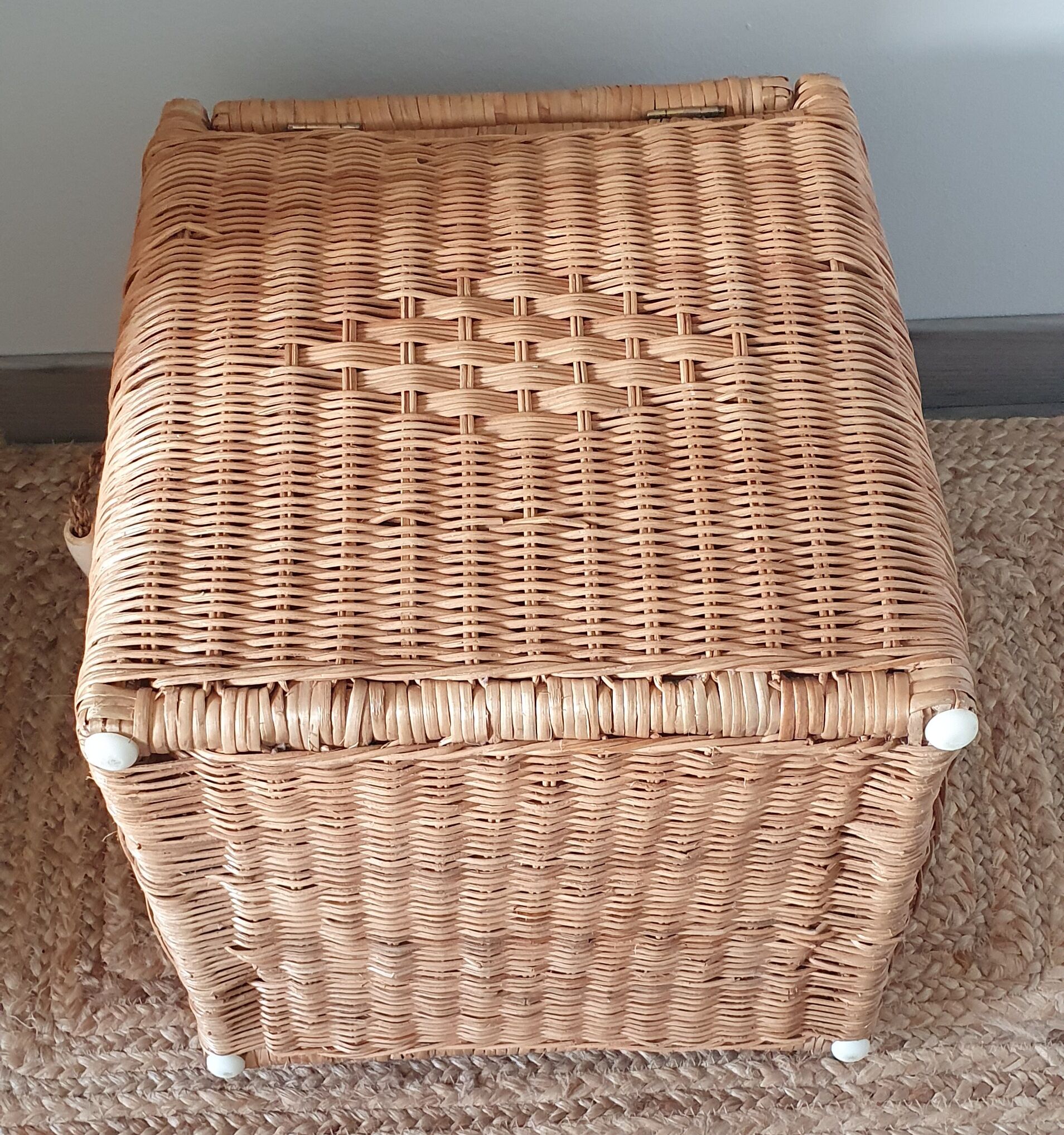Rattan chest