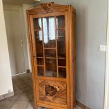 Parisian wardrobe vintage showcase