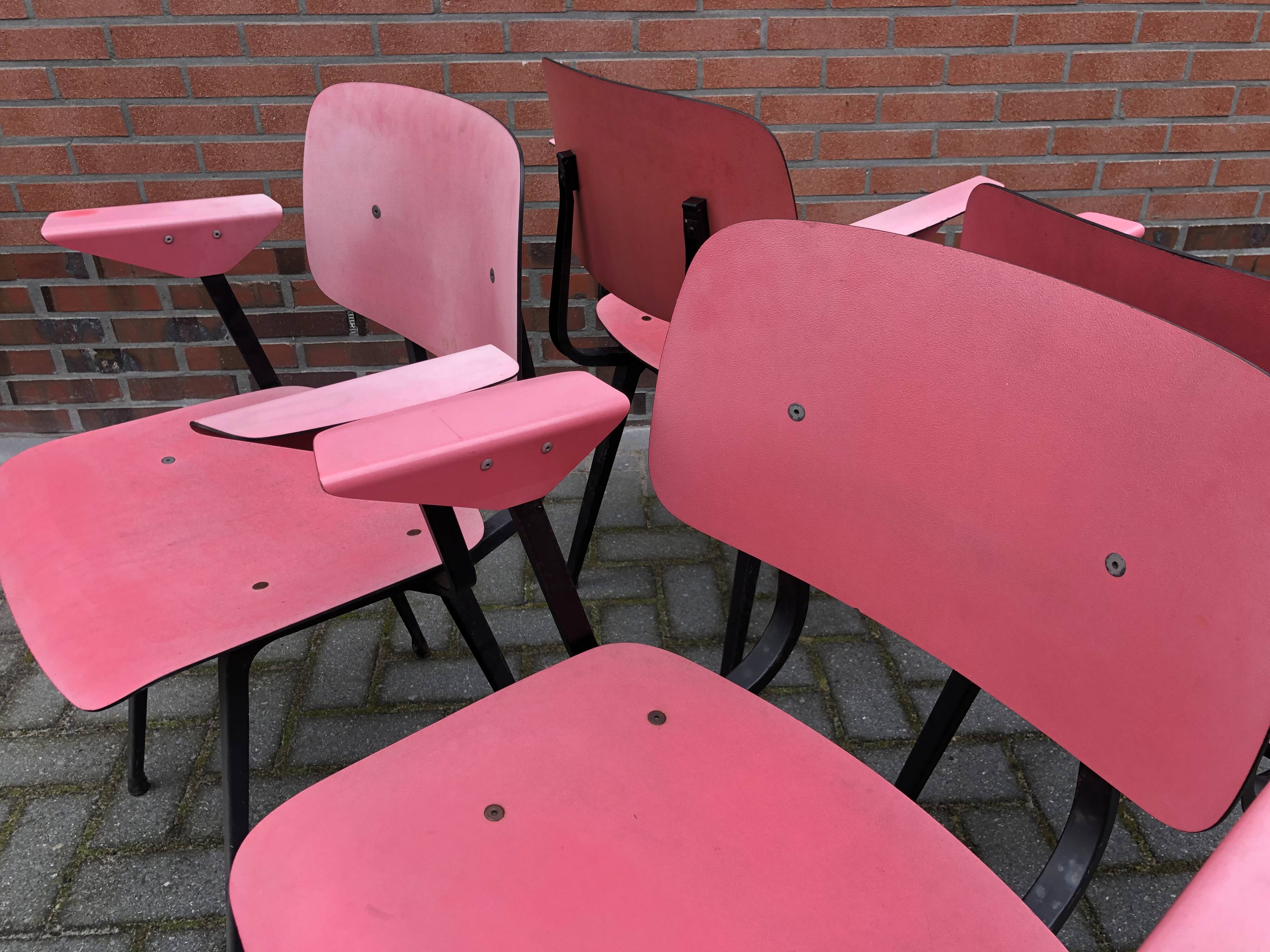 Set of 4 Friso Kramer Revolt chairs first edition with armrests