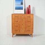 Scandinavian elm chest of drawers, 1950s