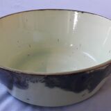 Large vintage ceramic pocket tray