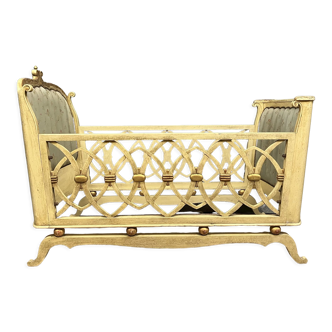 Napoleon III period cot in lacquered and gilded wood around 1880