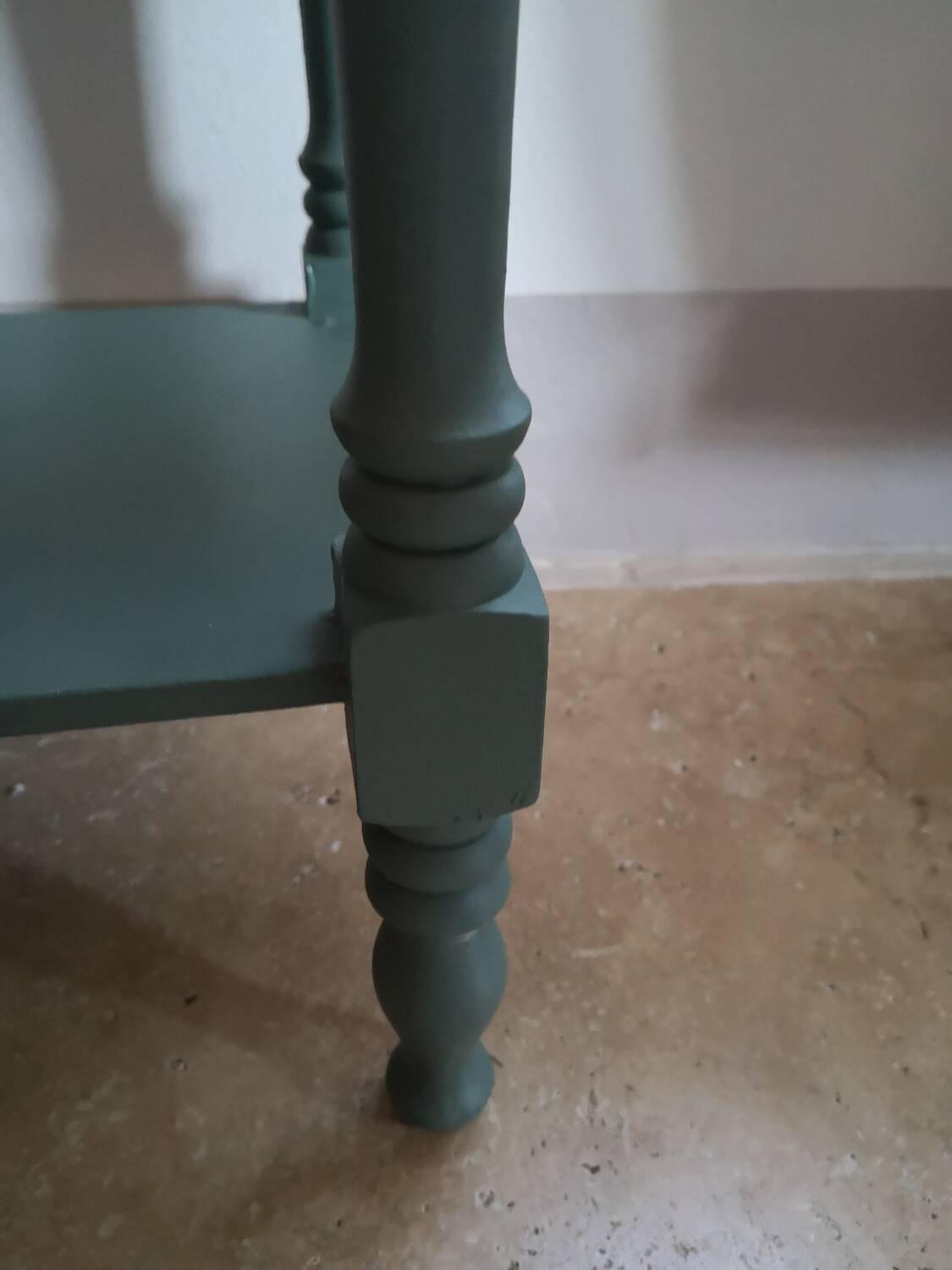 Entrance empty pocket furniture