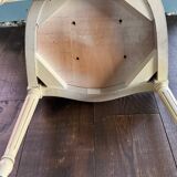 Chaise brodée à la main