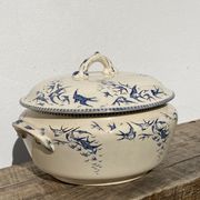 Iron earth tureen, Hirondelle model from the Lafitte factory in Bordeaux - old earthenware