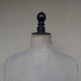 Former female sewing model t42