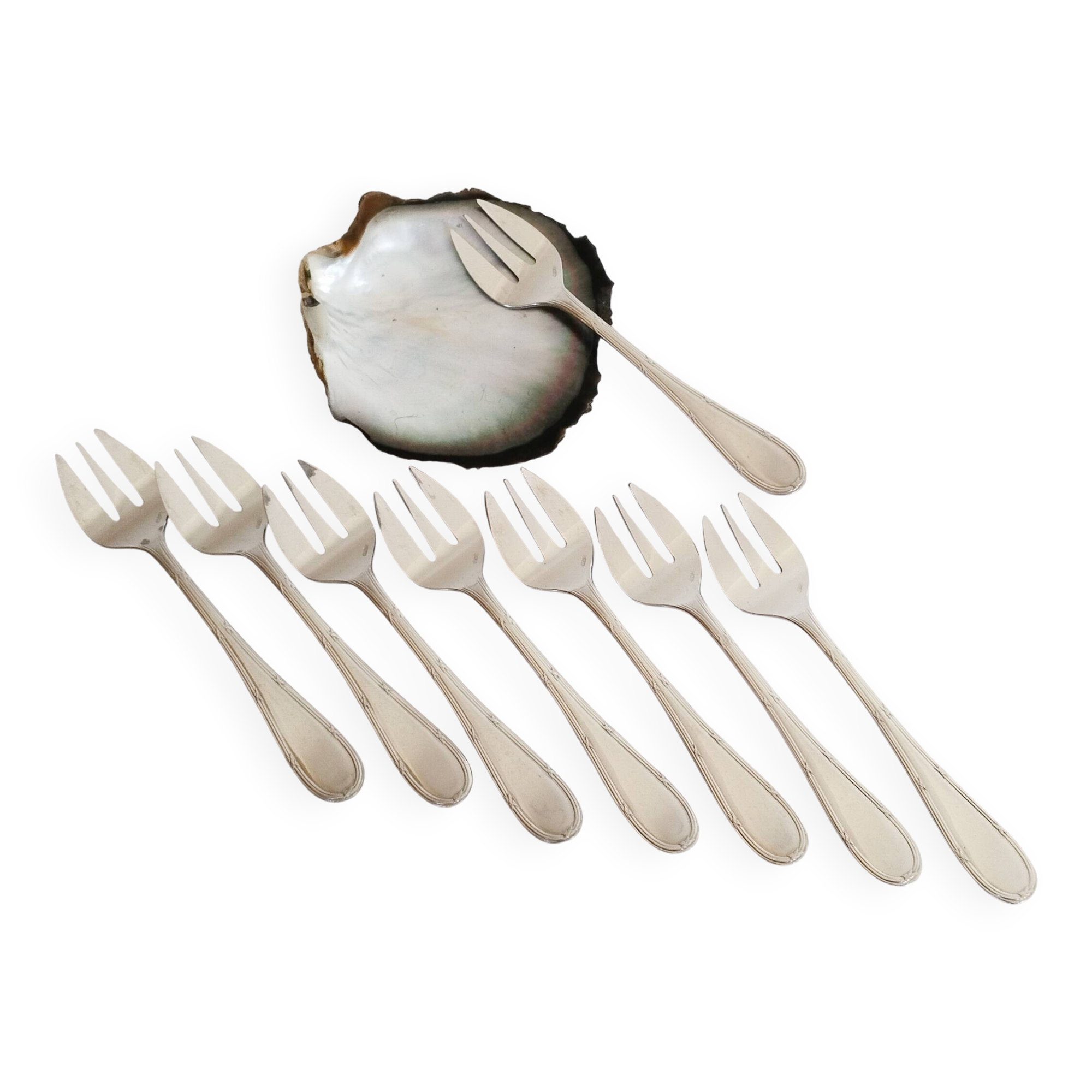 Oyster or dessert forks, ribbons, silver-plated metal