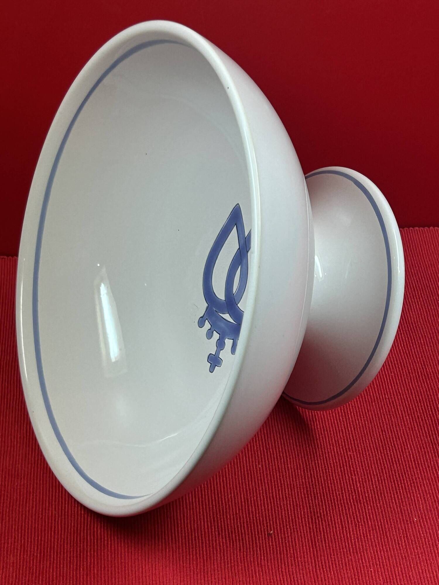 Salad bowl, bowl, stand-mounted compote dish, shower, Pornic, Vendée Heart, Chouan